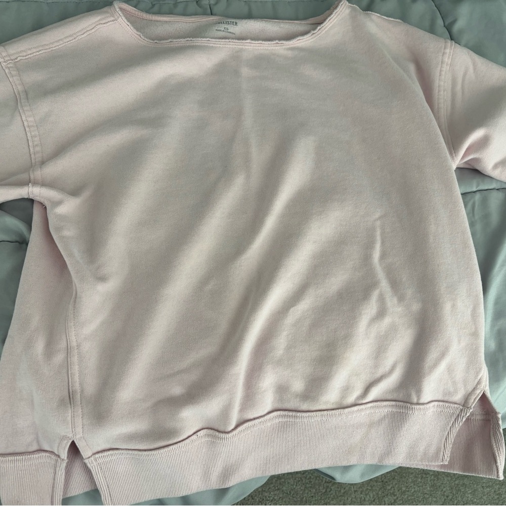 Pink hollister sweatshirt